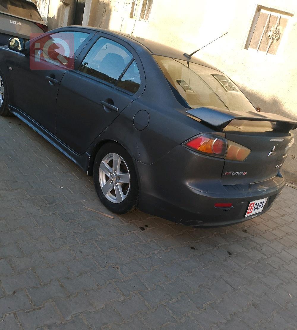 ميتسوبيشي لانسر